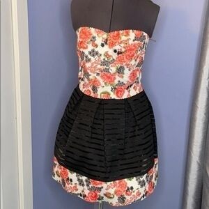 Ceres dress Small floral and black dress